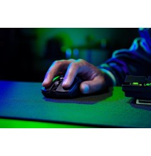 Žaidimų pelė Razer Viper V2 Pro, Right-hand RF, Wireless + USB Type-C, Optical 30000 DPI, Juoda