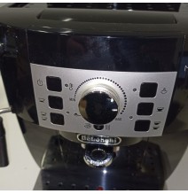 Ecost prekė po grąžinimo De'Longhi Magnifica S ECAM 22.110.B fully automatic coffee machine with mil