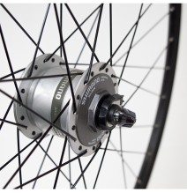 Priekinis ratas 28/29",Dynamic V-tipo stabdžiai, Shimano dinama DH-3N30, 36H, su greitveržle